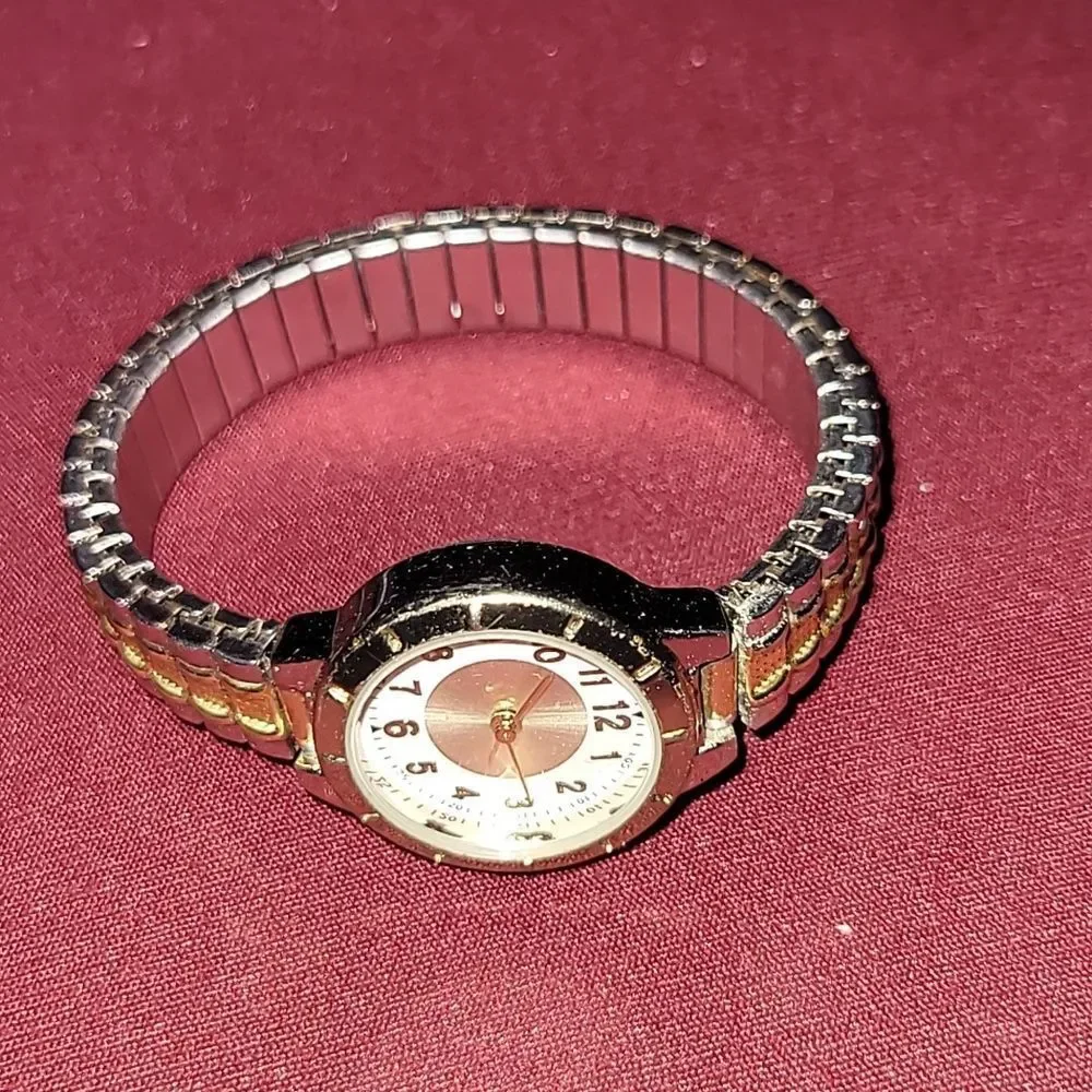 Beautiful Vintage Stainless Steel Gold And Silver watch